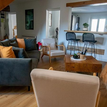 Le Charme Des Berceaux Lägenhet Épernay Exteriör bild